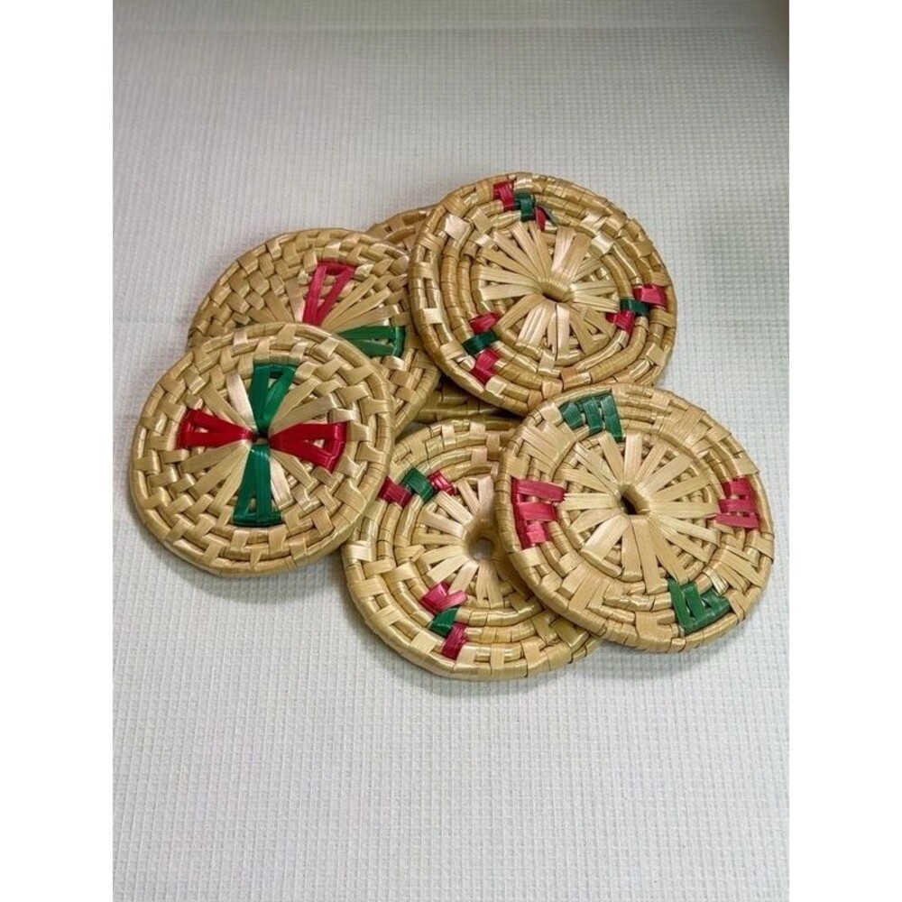 Vintage Woven Straw Coasters Set of 6 Red Green 4” Boho Holiday